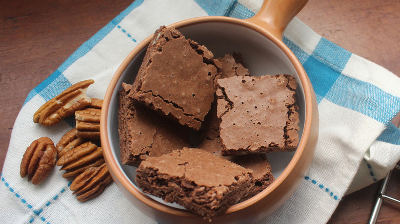 pecans and brownies