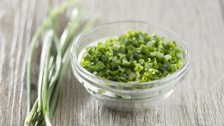 Bowl of sliced chives