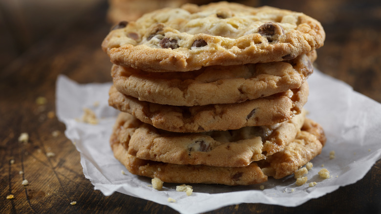 chocolate chip toffee cookies