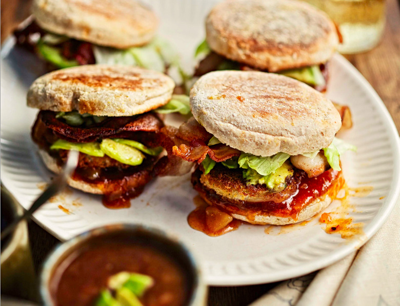 Fried Green Tomato Sandwiches With Bacon And Chutney Recipe