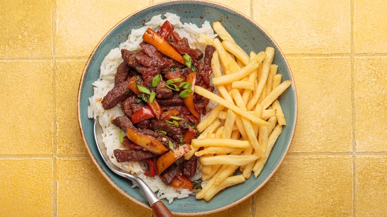 Plate of lomo saltado with french fries