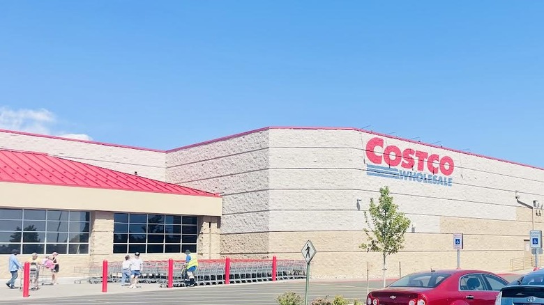 View of Costco warehouse in Aurora, Colorado from the parking lot