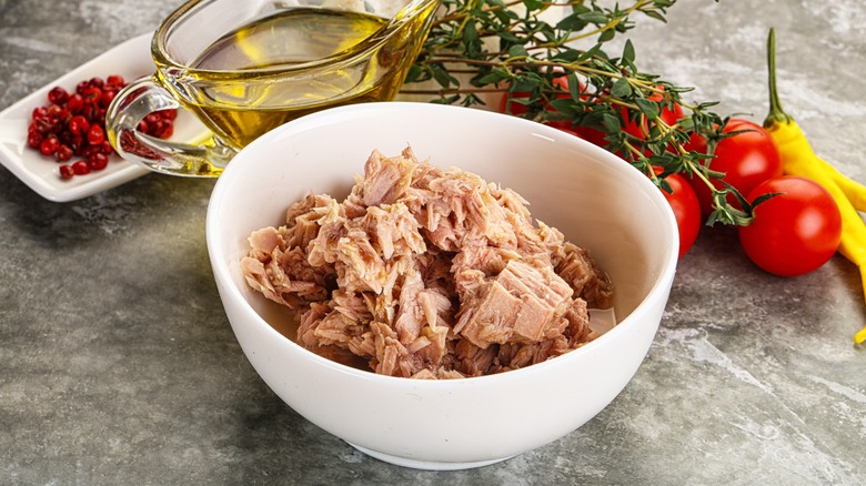 bowl of canned tuna fish