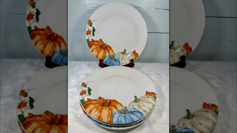 Royal Norfolk dinner plates with a pumpkin design