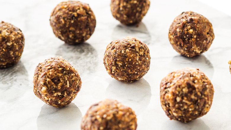 Oatmeal balls