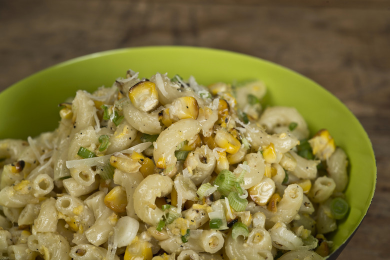 Grilled Corn Pesto Macaroni Salad Recipe