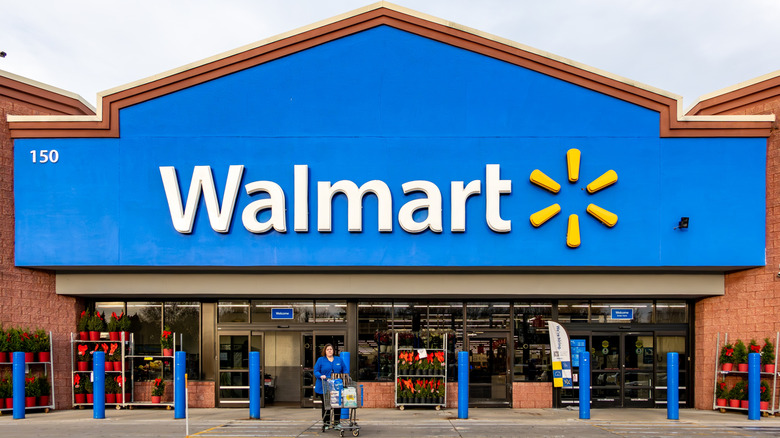 Walmart store