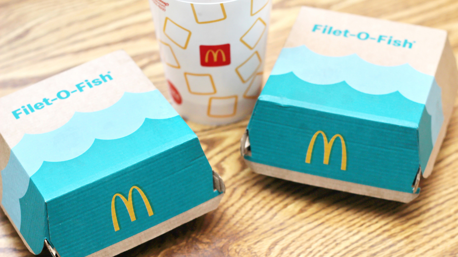 <a href="https://www.foodrepublic.com/2220967/mcdonalds-seafood-items-outside-filet-o-fish/" target="_blank">Has McDonald’s Ever Had Seafood Items Outside Of The Filet-O-Fish?</a>