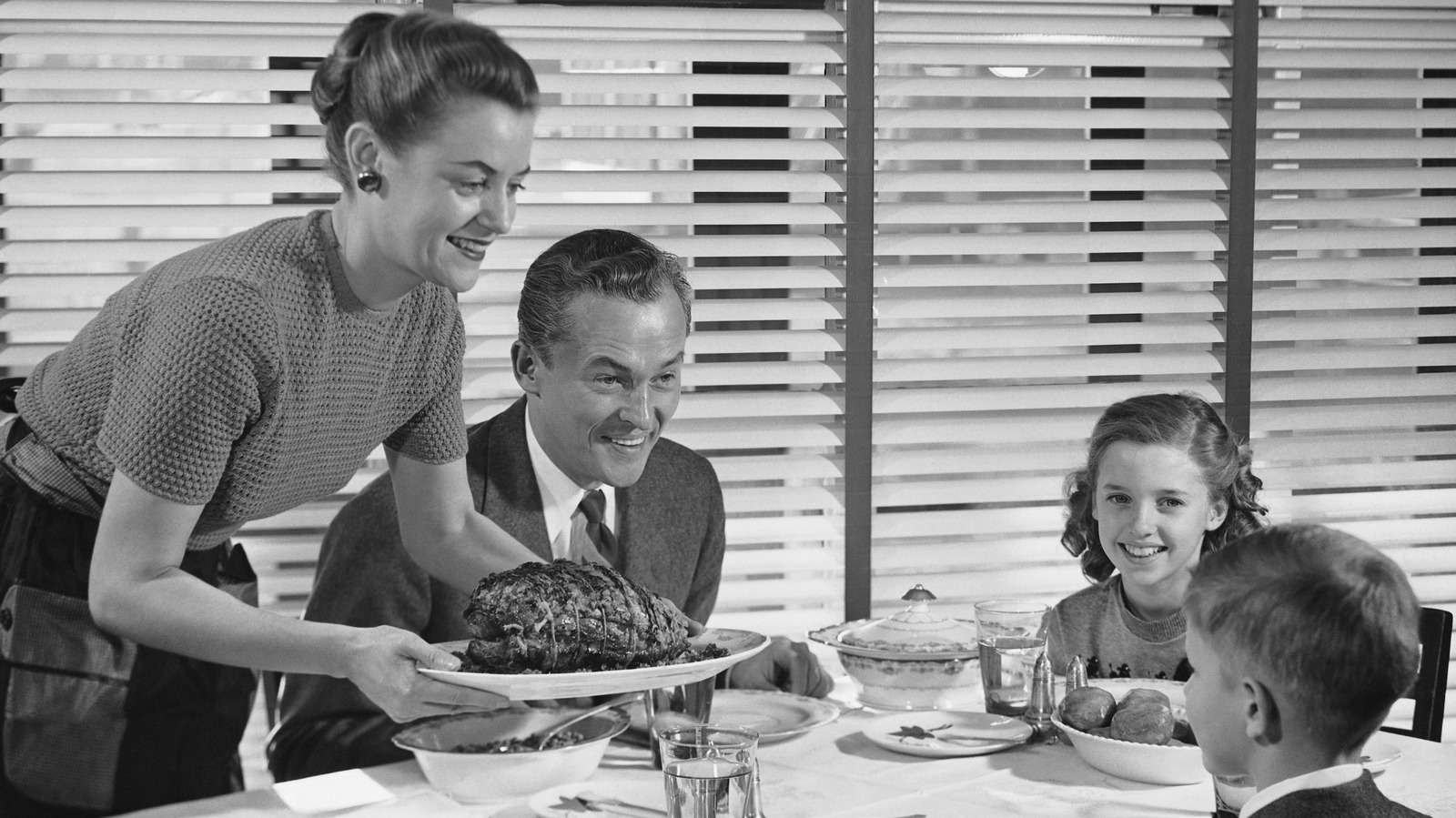 Here's How Much A Prime Rib Dinner Set Back Diners In The 1960s