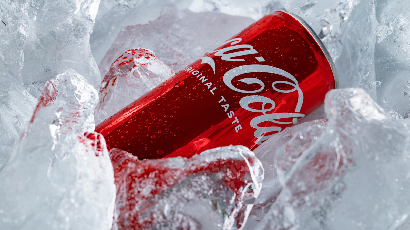 <a href="https://www.foodrepublic.com/2227339/average-shelf-life-soda/" target="_blank">Here’s The Average Shelf Life Of Soda</a>
