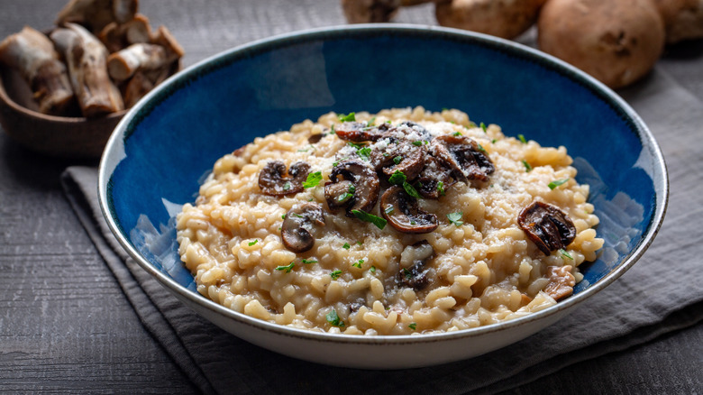 A bowl of risotto.