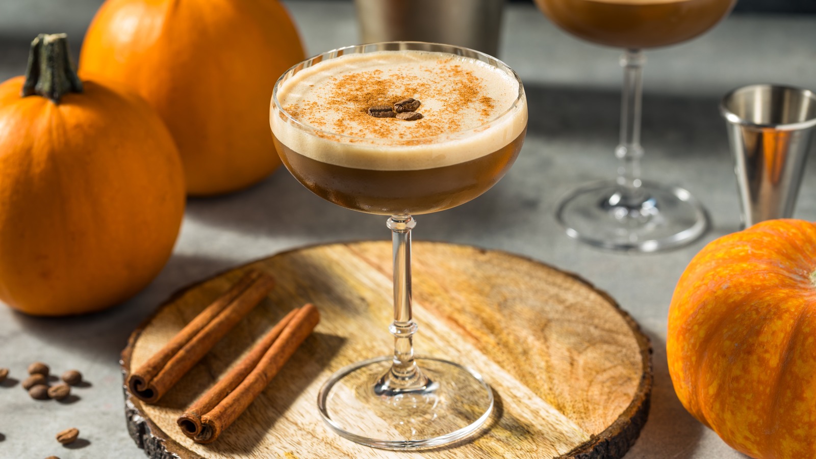<a href="https://www.foodrepublic.com/1952046/perfect-pumpkin-spice-espresso-martini-garnish/" target="_blank">Here’s The Perfect Garnish For A Pumpkin Spice Espresso Martini</a>