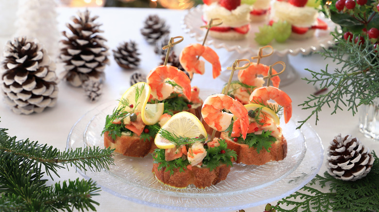 Bruschetta with prawns