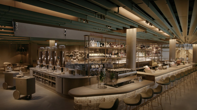 Inside view of Starbucks Reserve Roastery Chicago bar