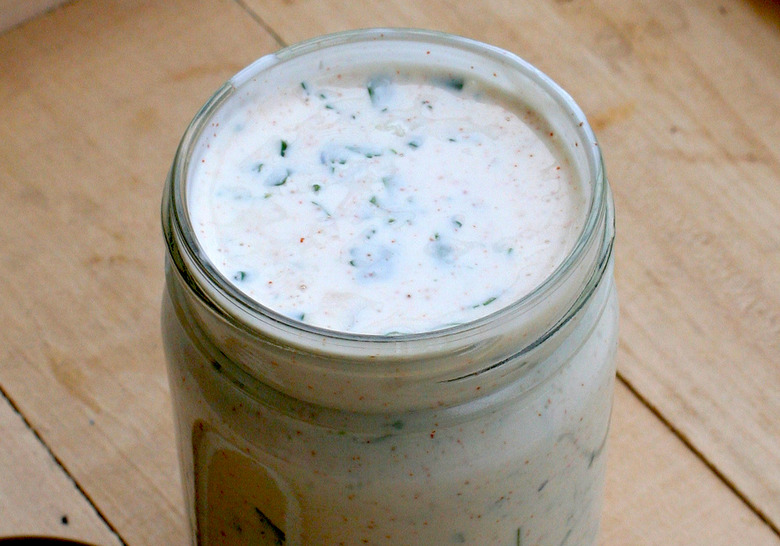 Homemade Ranch Dressing Recipe