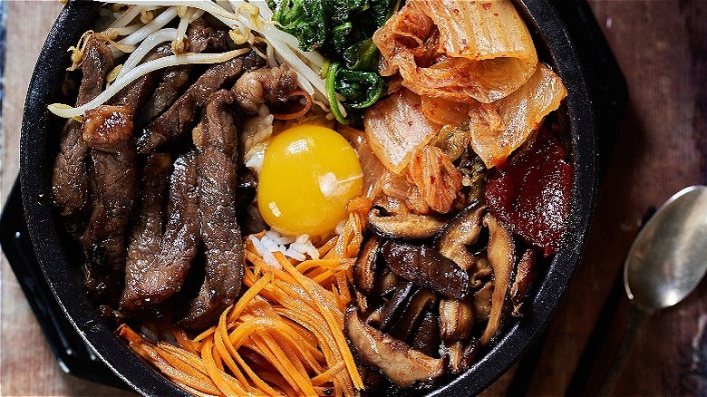 beef bibimbap with egg