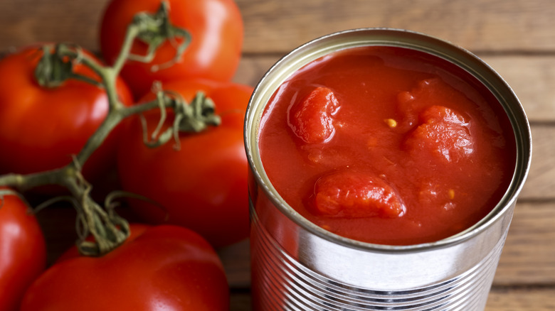 Canned tomatoes with fresh tomatoes
