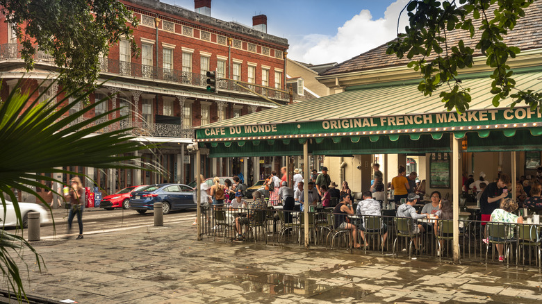 Cafe du Monde in New Orleans