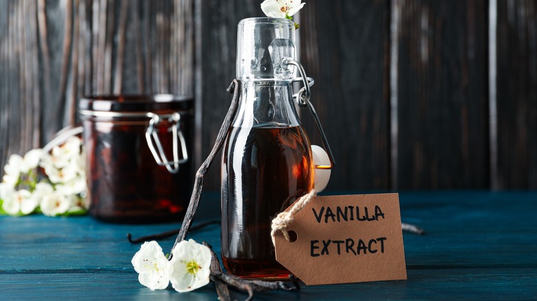 A bottle of vanilla extract