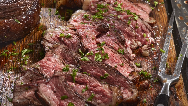 Sirloin cut into pieces