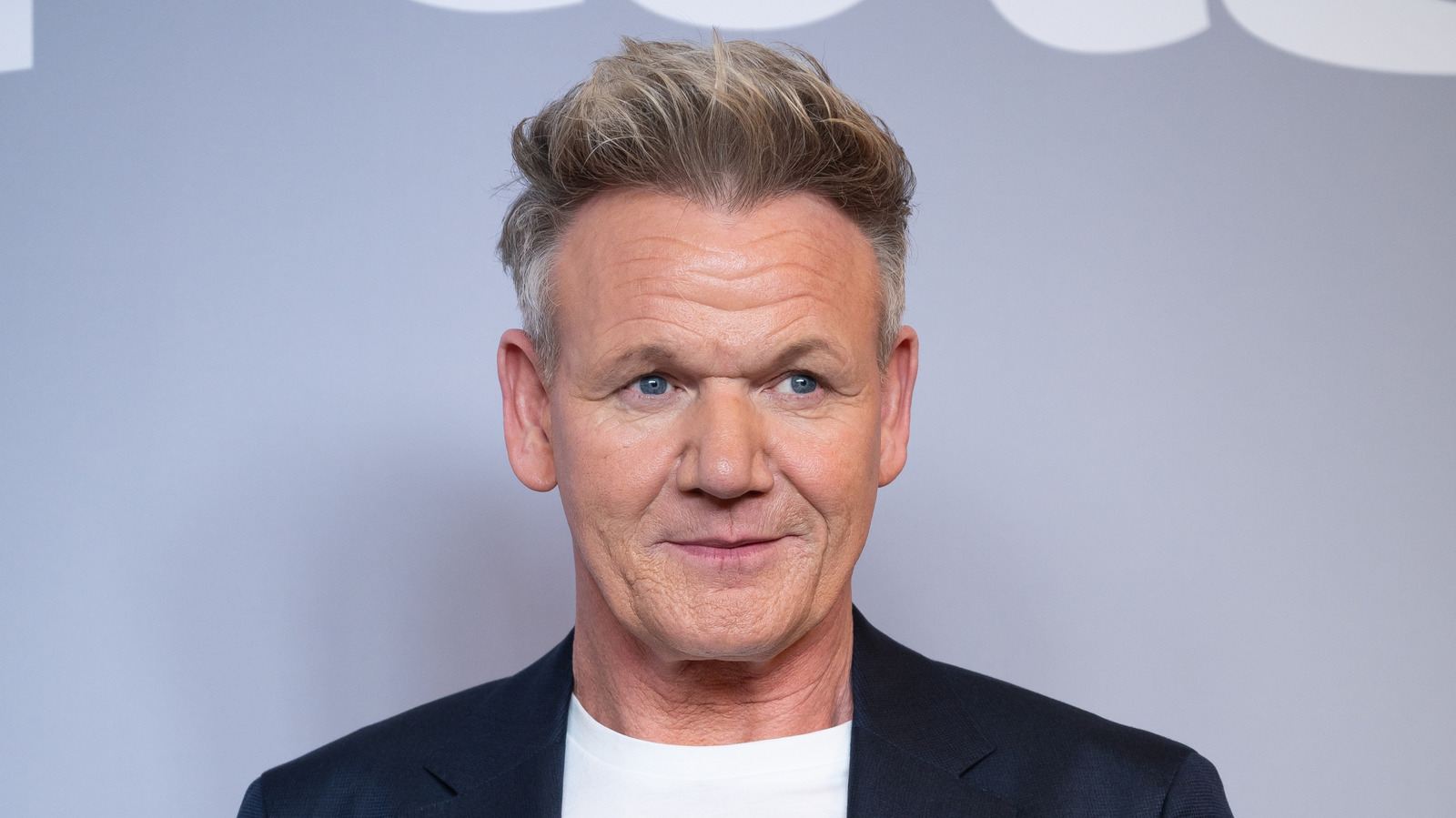 <a href="https://www.foodrepublic.com/2169622/gordon-ramsay-chicken-legs-flavor-tip/" target="_blank">How Gordon Ramsay Gives Chicken Legs Massive Flavor In Every Bite</a>