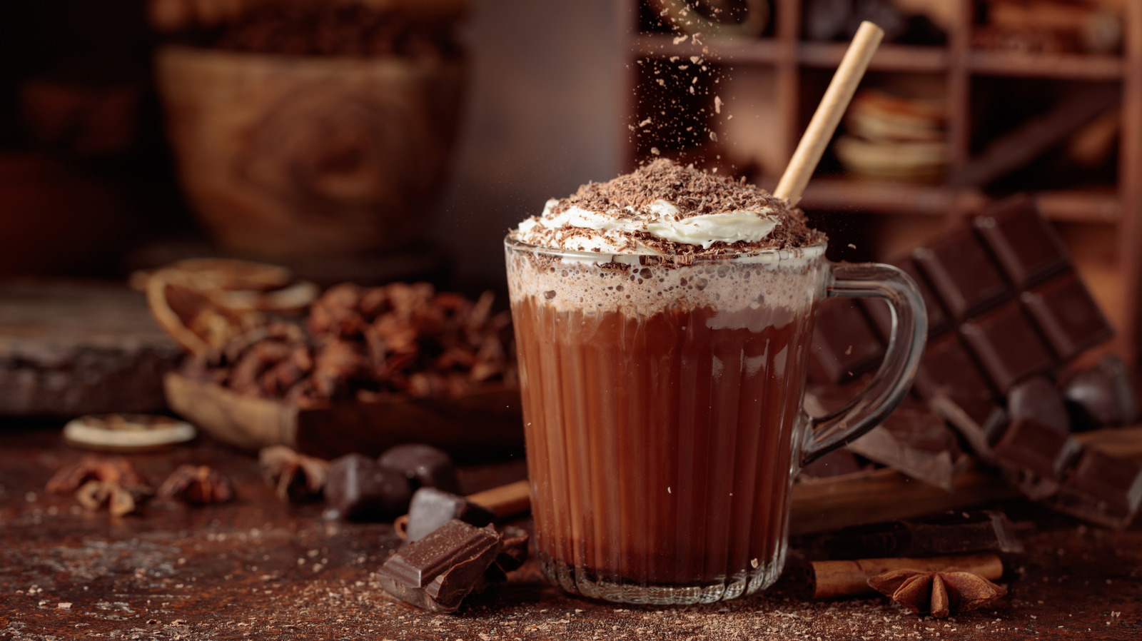 <a href="https://www.foodrepublic.com/2073657/jamie-oliver-hot-chocolate-malted-milk-powder/" target="_blank">How Jamie Oliver Makes Hot Chocolate Even More Delicious</a>