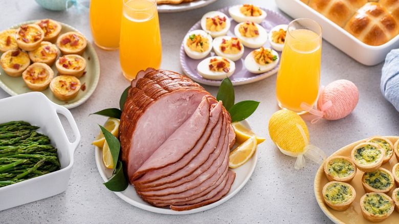 sliced ham on Easter table