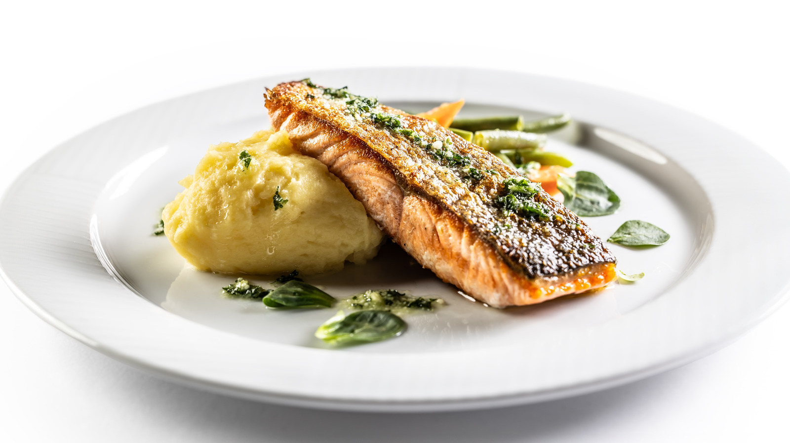 How Plate Color Can Affect The Presentation Of Your Food