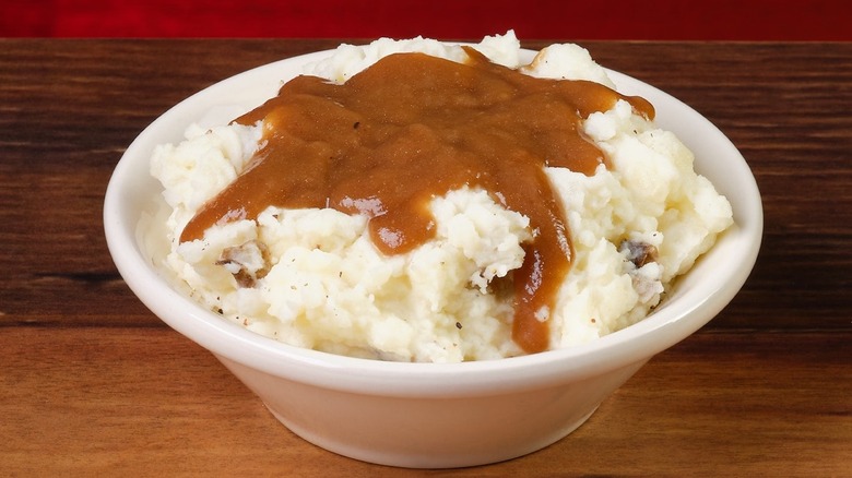 Texas Roadhouse's mashed potatoes and gravy.