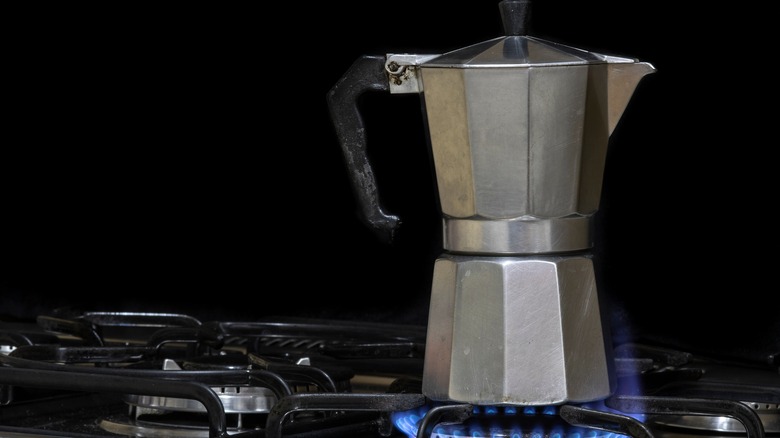 Heating moka pot on stove