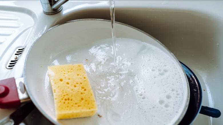 Hand washing ceramic coated pan