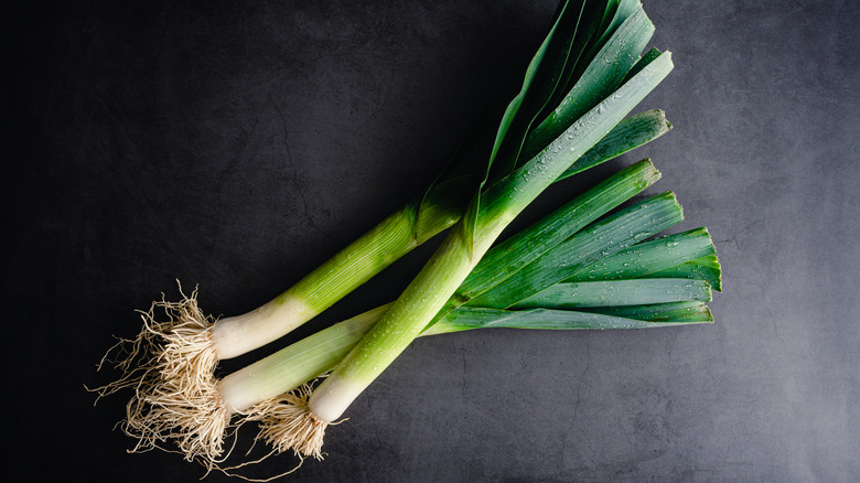 whole leeks with roots