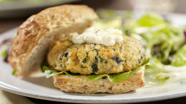 Salmon burger with tartar sauce