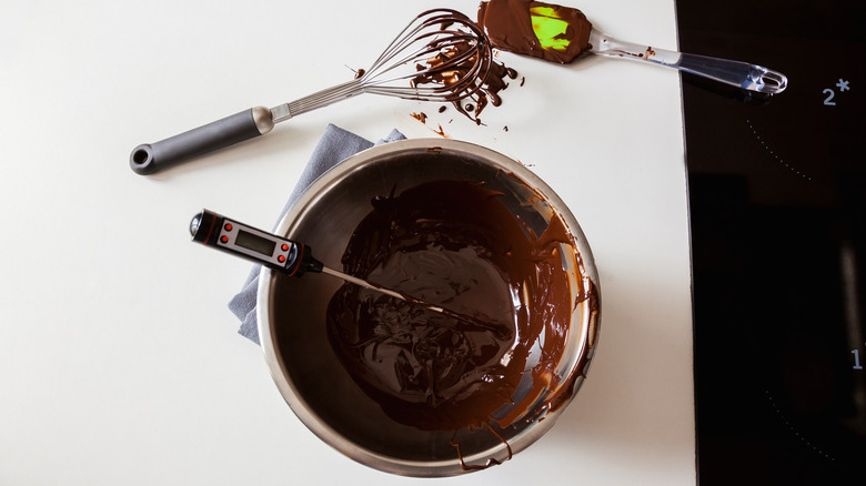 Shiny tempered chocolate