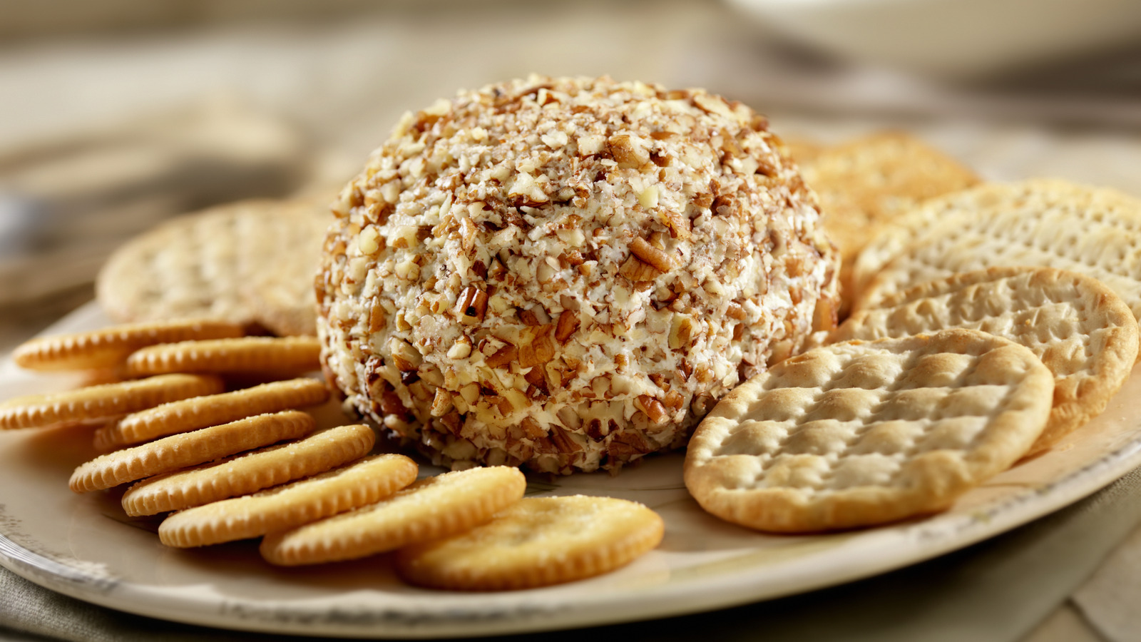 <a href="https://www.foodrepublic.com/1801472/beef-cheese-ball-flavor/" target="_blank">How To Elevate Cheese Balls With A Bold, Beefy Flavor</a>