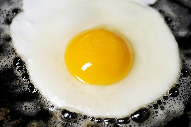 Learn how to fry an egg with our super-easy step-by-step guide. You'll never "accidentally" scramble one again.