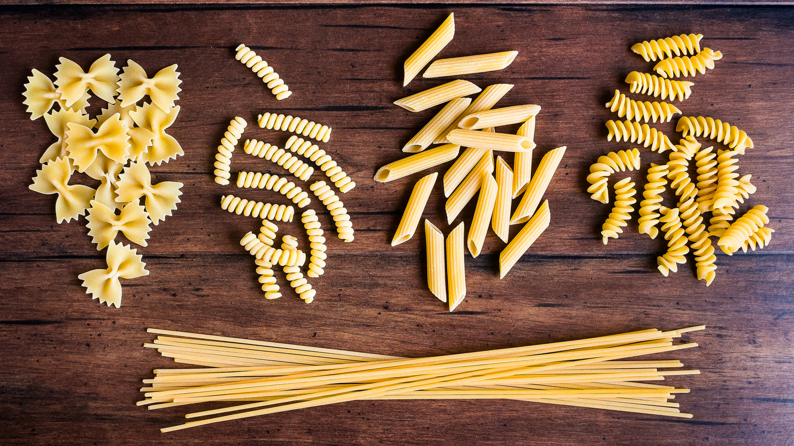 <a href="https://www.foodrepublic.com/1746119/roast-dry-pasta-flavor-upgrade/" target="_blank">How To Give Your Pasta Extra Flavor Before You Even Boil It</a>