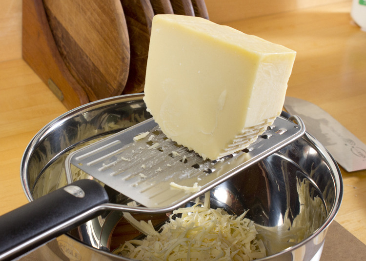 How To Properly And Quickly Clean Your Cheese Grater