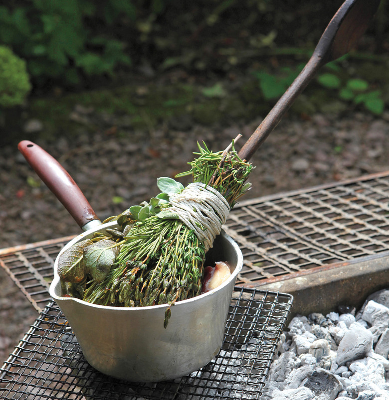 How to Make An Herb Basting Brush