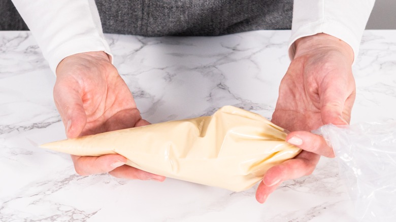 Holding pancake batter in a piping bag