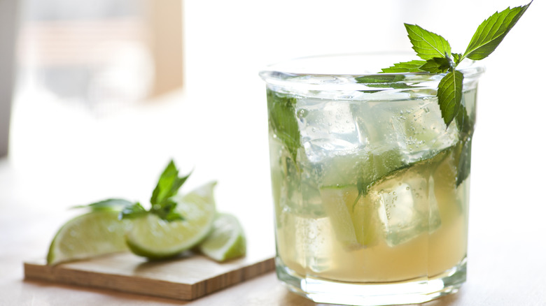 cocktail with mint and lime