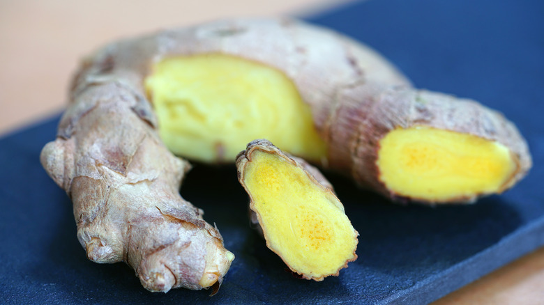 ginger knob removed from root