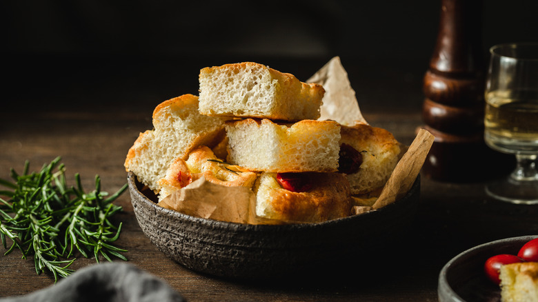 bowl of focaccia bread slices