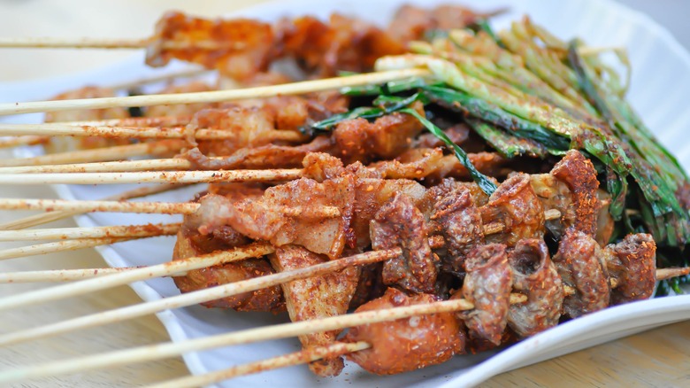 Fried chitterlings on skewers