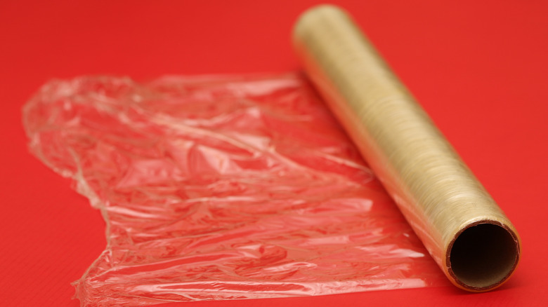 Roll of plastic wrap