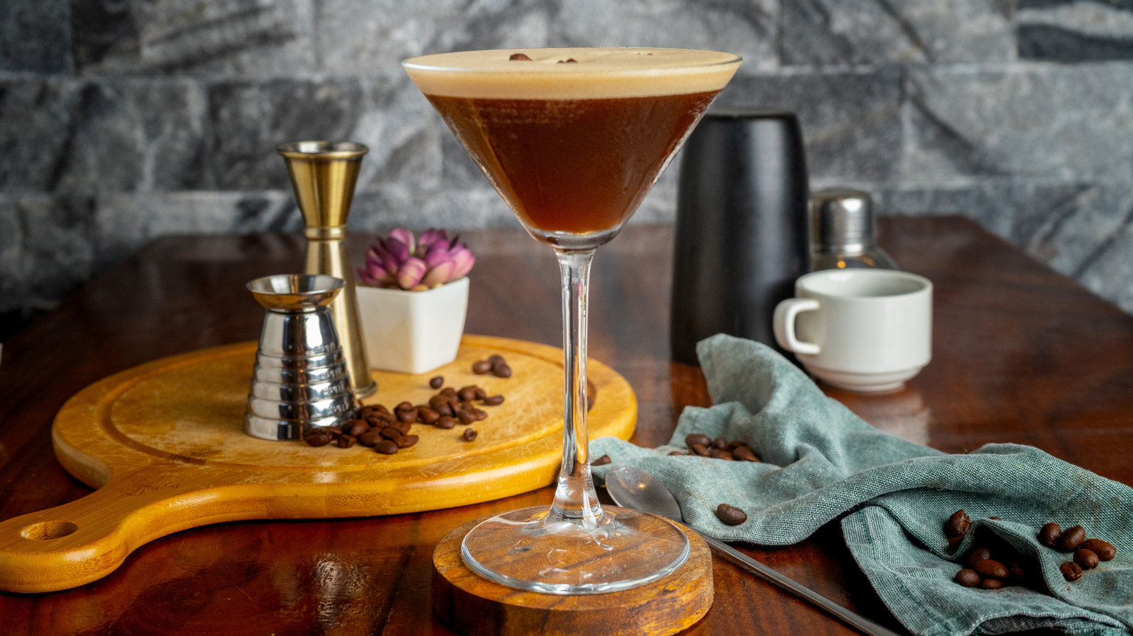 <a href="https://www.foodrepublic.com/2228839/how-to-prevent-watery-espresso-martini/" target="_blank">How To Prevent Your Espresso Martini From Being Watery</a>