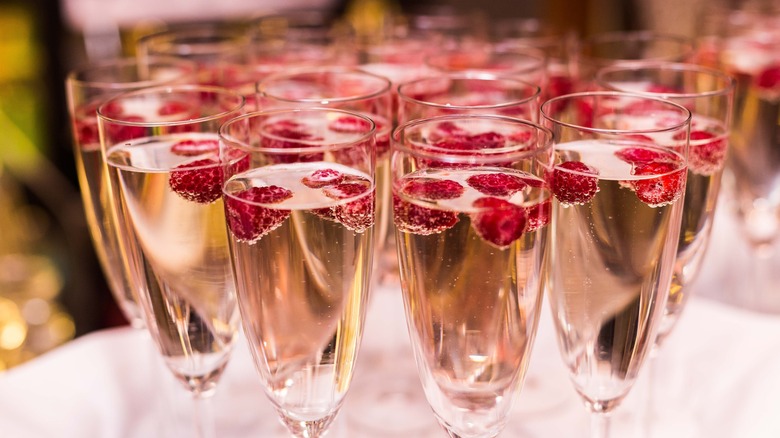 Champagne with raspberries