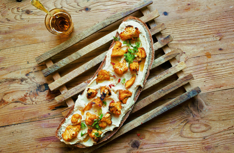 Hummus And Cauliflower Tartines Recipe