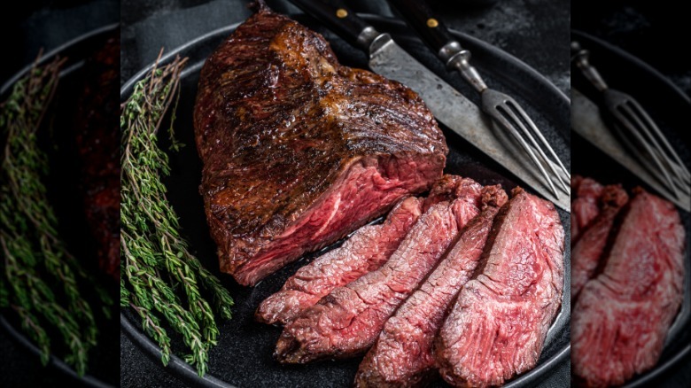 A sliced hanger steak
