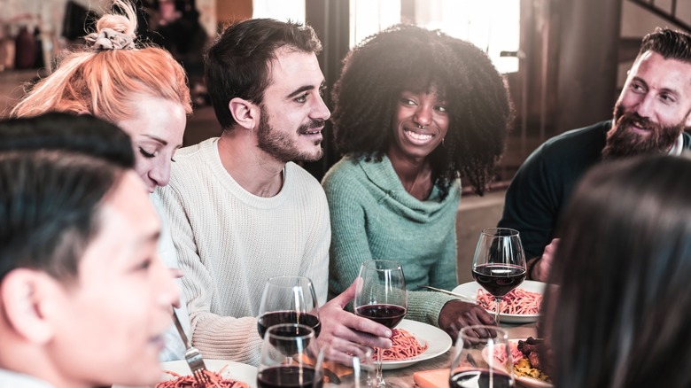 friends eating at an Italian restaurant